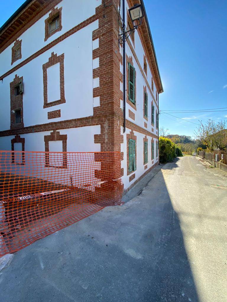 Casa indipendente in vendita a Ponzano Monferrato, Paese