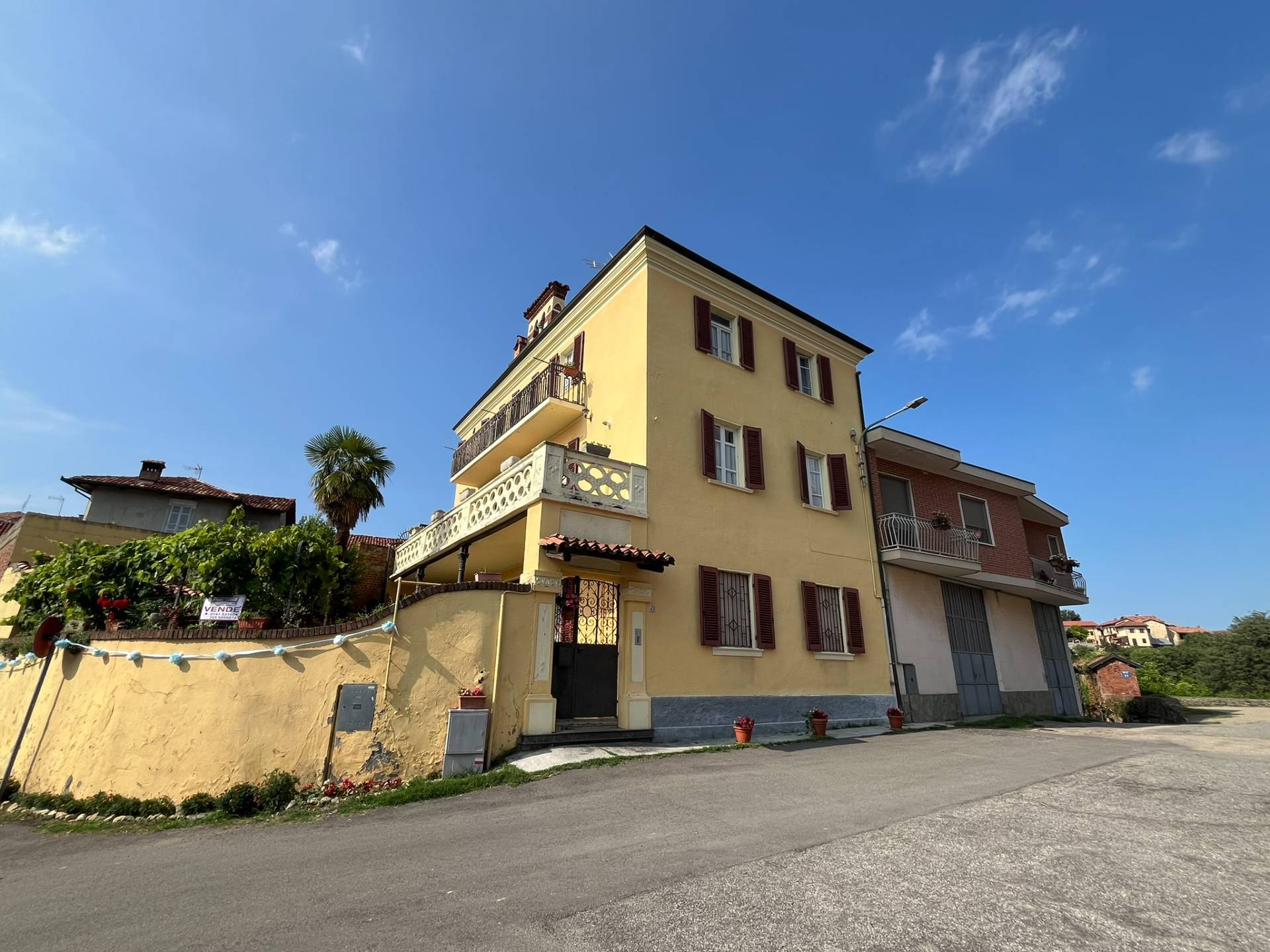 Cascina in vendita a Pino d'Asti, Centro