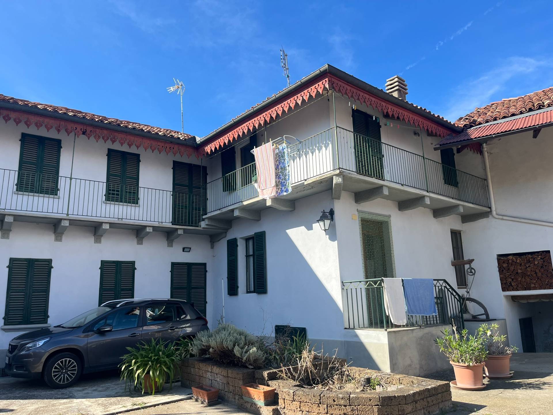 Casa indipendente in vendita a Pino d'Asti, Centro