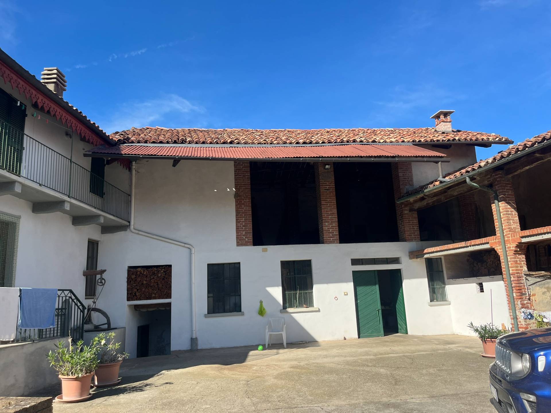 Casa indipendente in vendita a Pino d'Asti, Centro