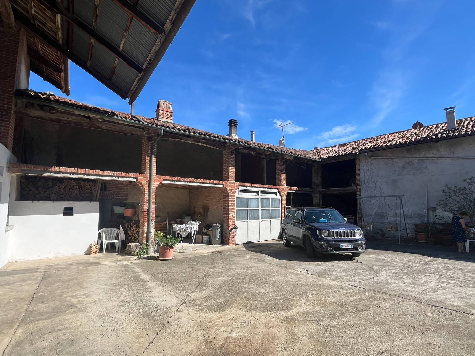 Casa indipendente in vendita a Pino d'Asti, Centro