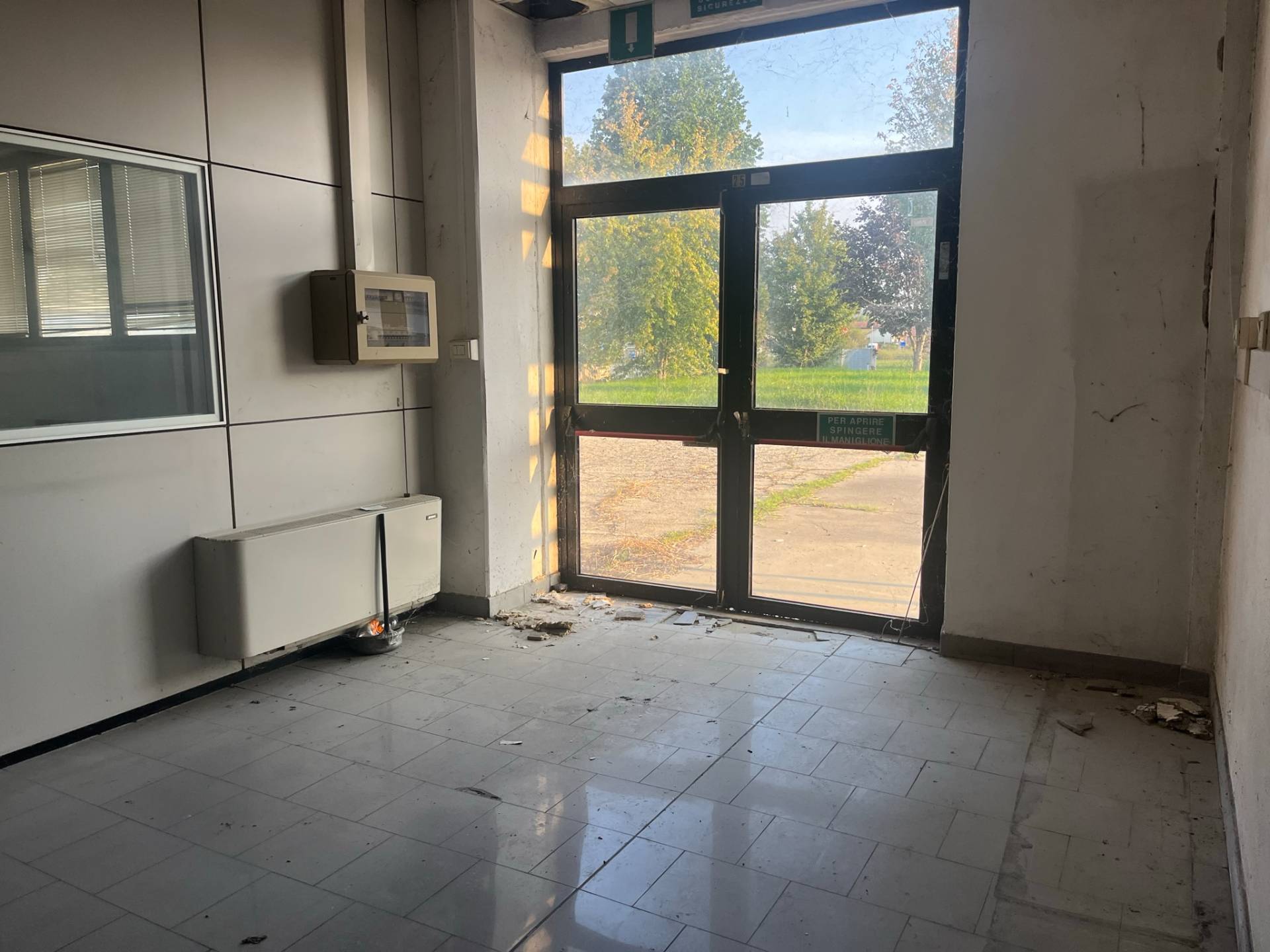 Magazzino in vendita a Castell'Alfero, la Stazione