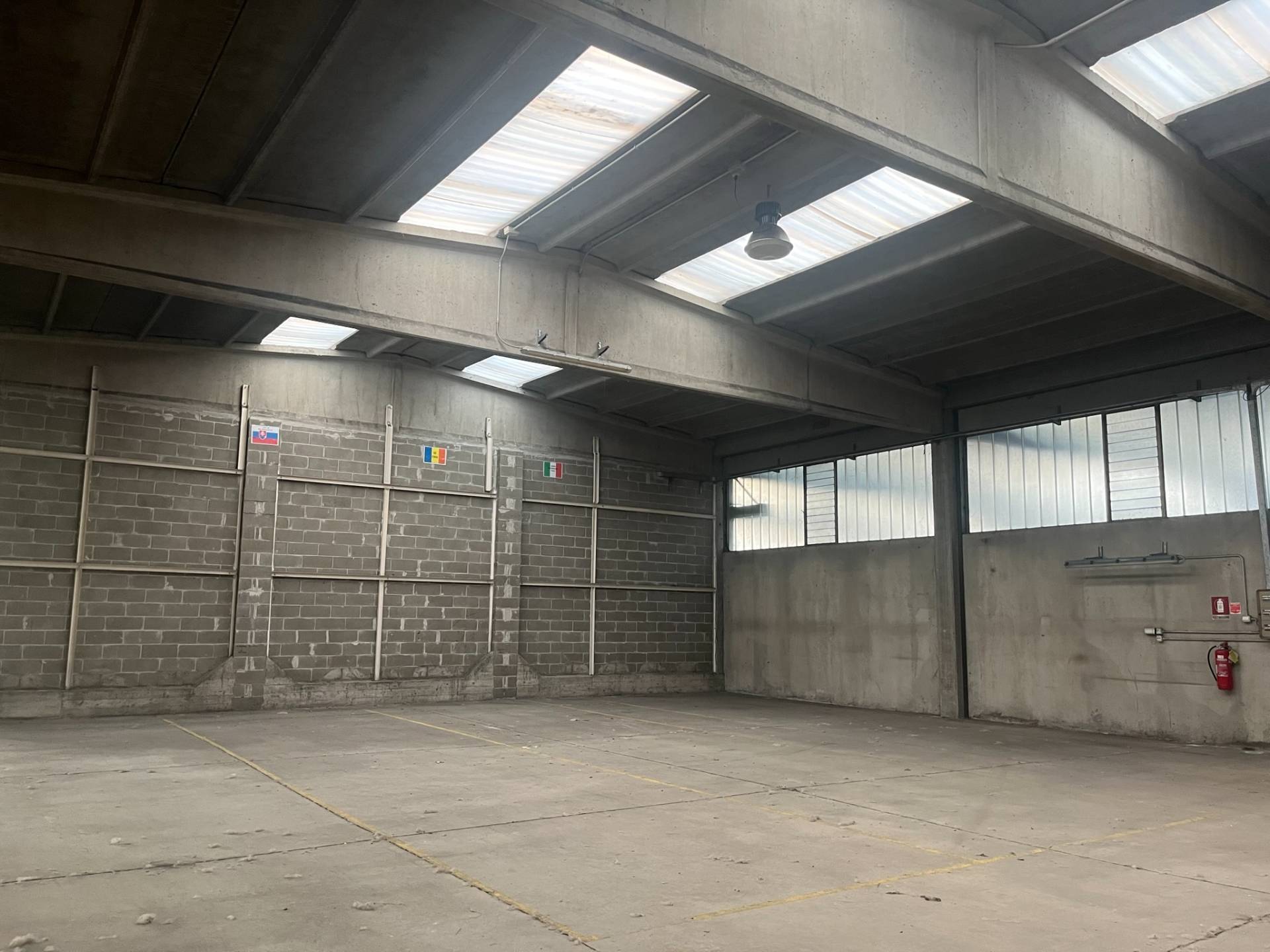 Magazzino in vendita a Castell'Alfero, la Stazione