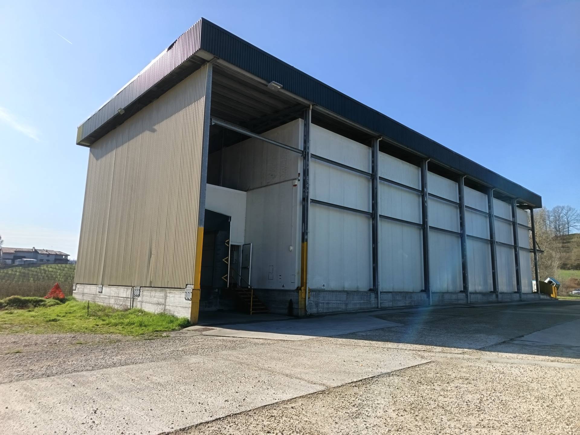 Capannone in affitto a Settime, Meridiana