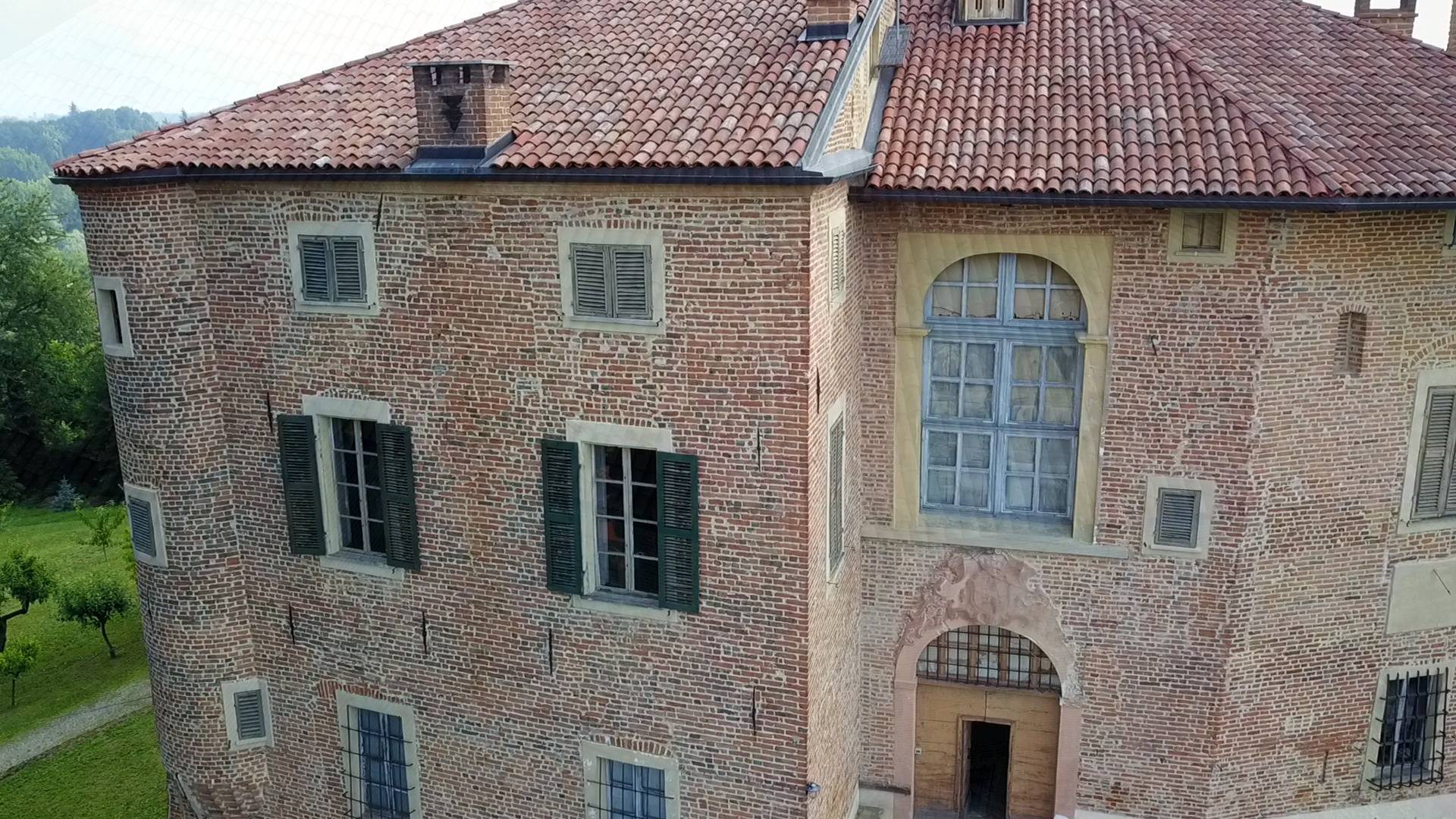 Castello in vendita a Roatto