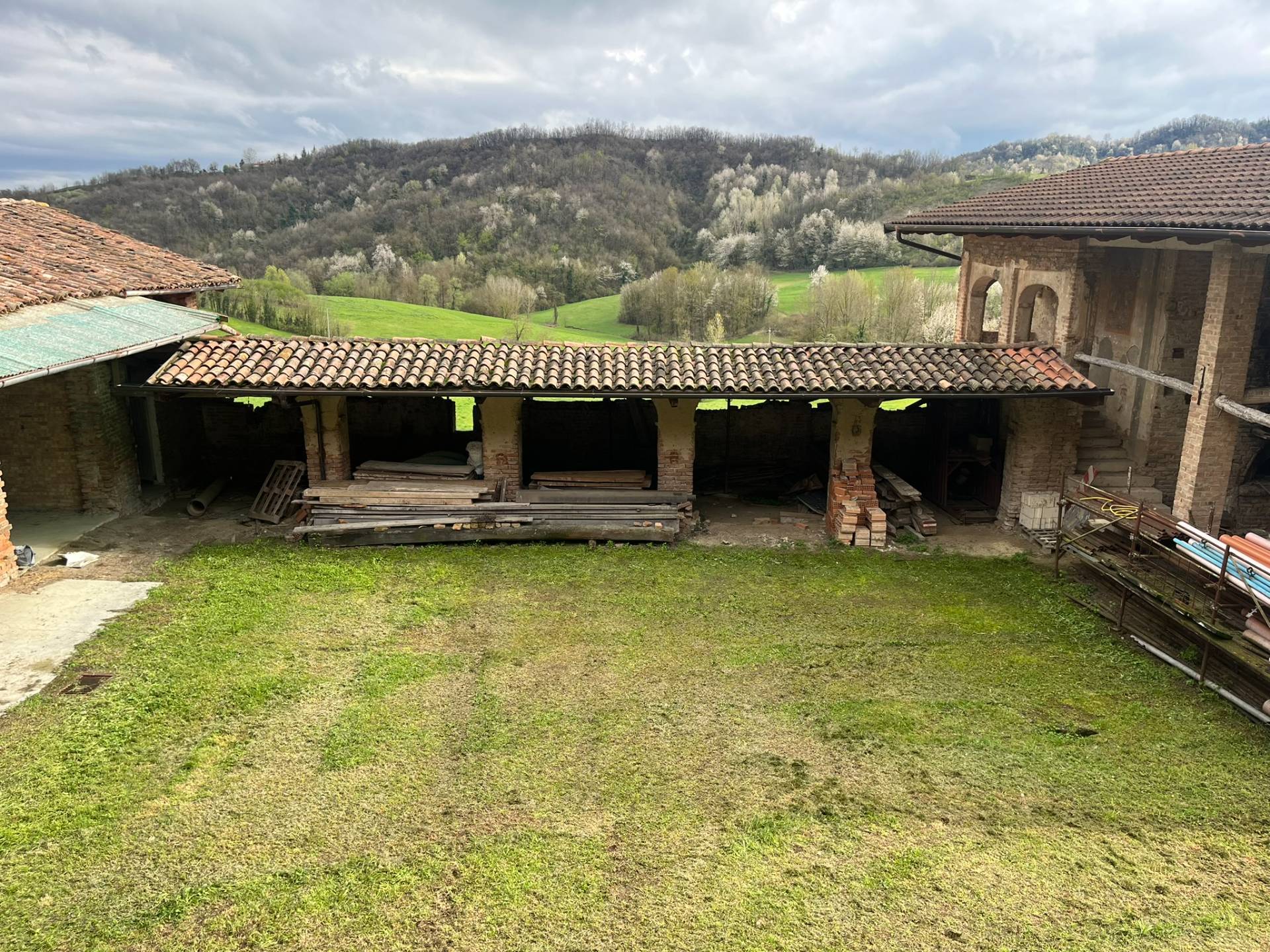 Porzione di casa in vendita a Robella, Cortiglione