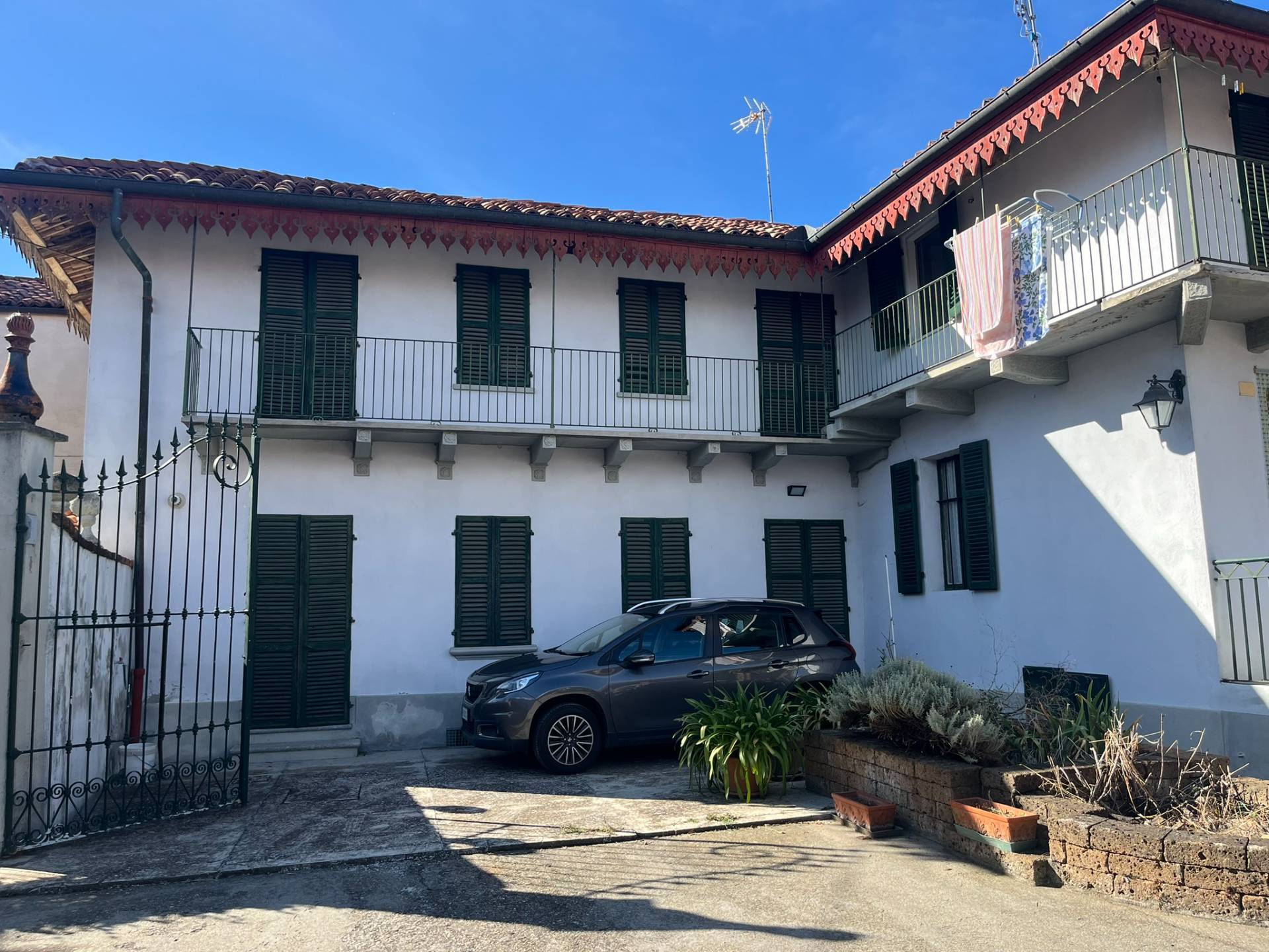 Casa indipendente in vendita a Pino d'Asti, Centro