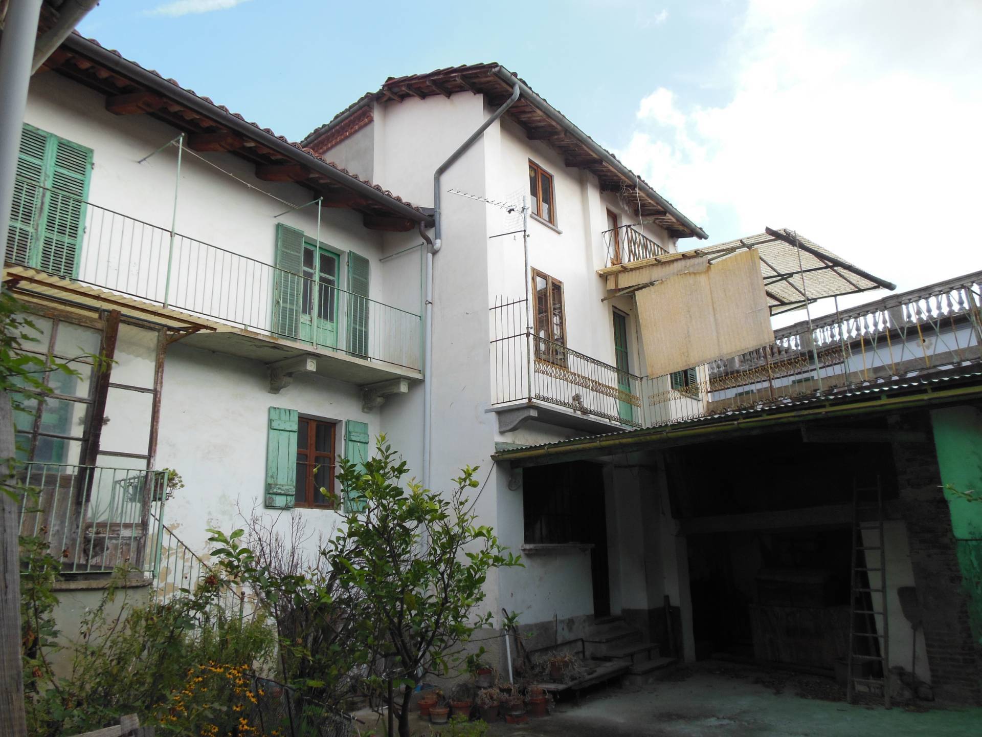 Casa indipendente in vendita a Pino d'Asti, Pino D'asti