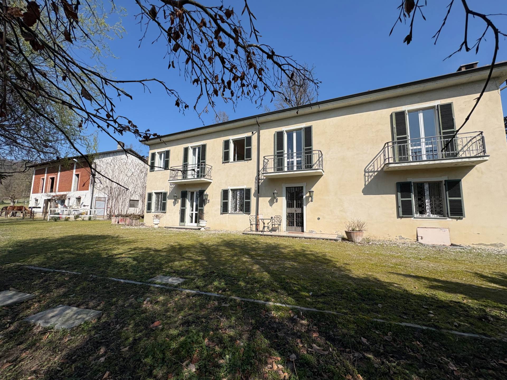 Cascina in vendita a Ponzano Monferrato