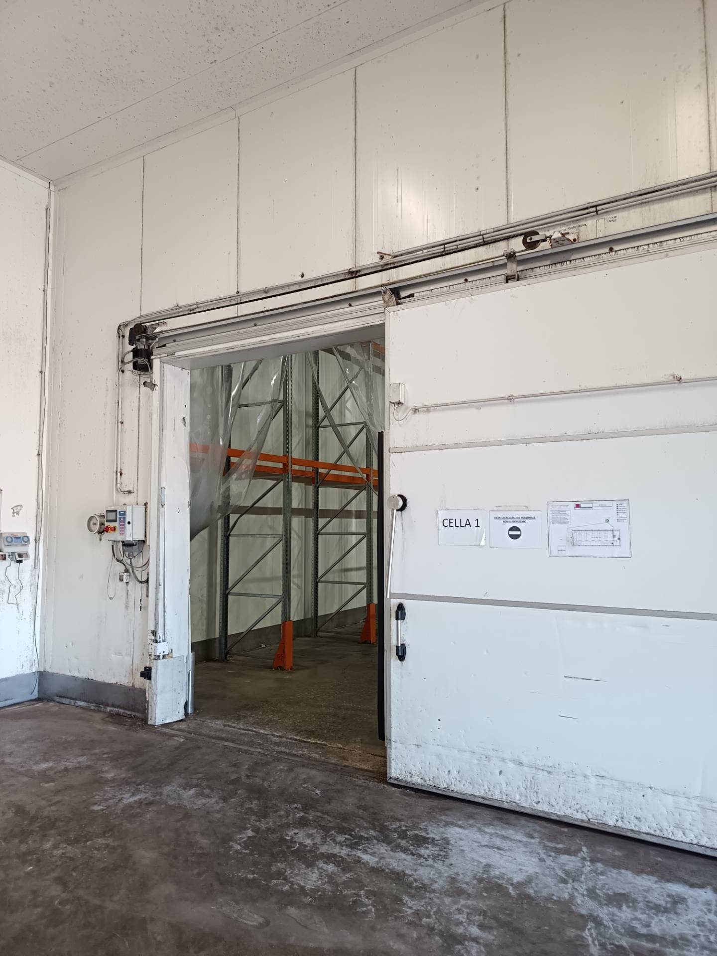 Capannone in vendita a Settime, Meridiana