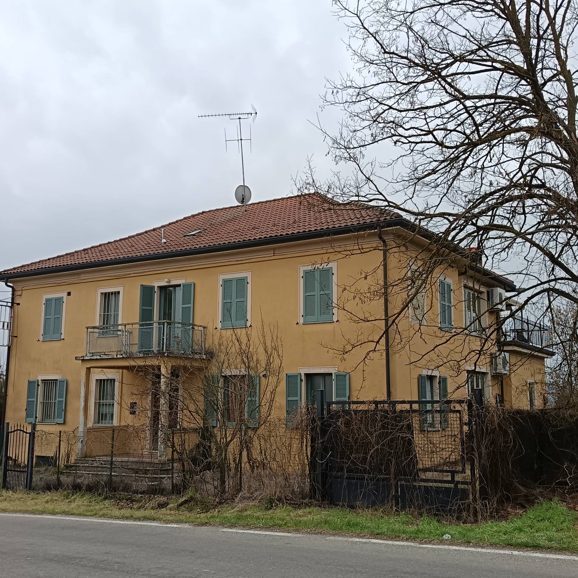 Villa in vendita a Castell'Alfero, la Stazione