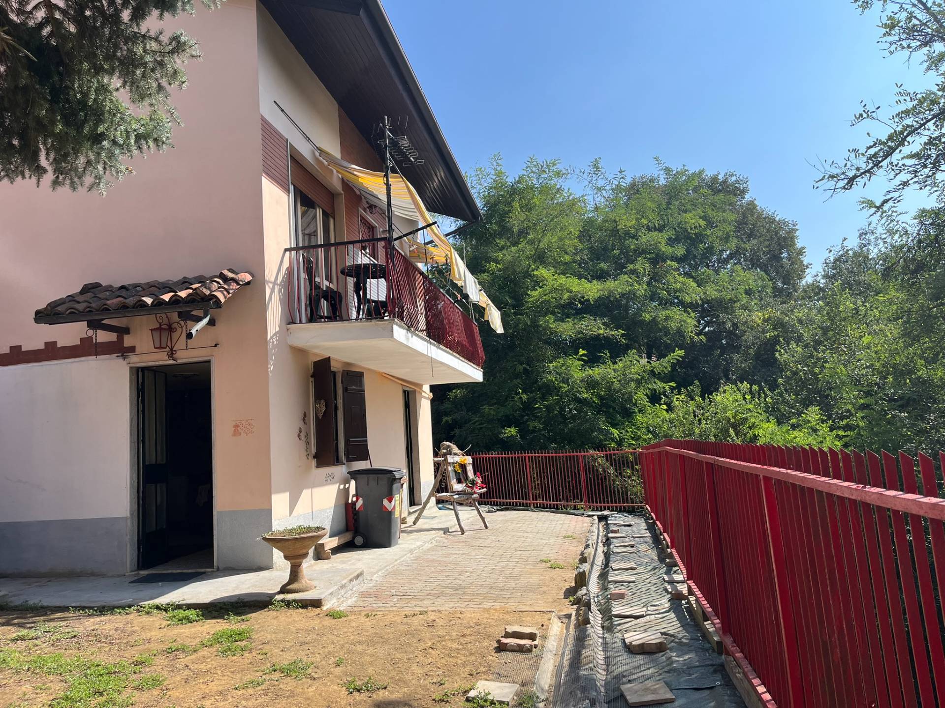 Casa indipendente in vendita a Asti, Sessant