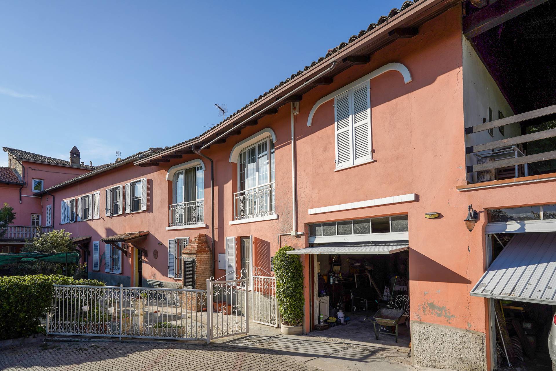 Cascina in vendita a Odalengo Piccolo, Vicinato