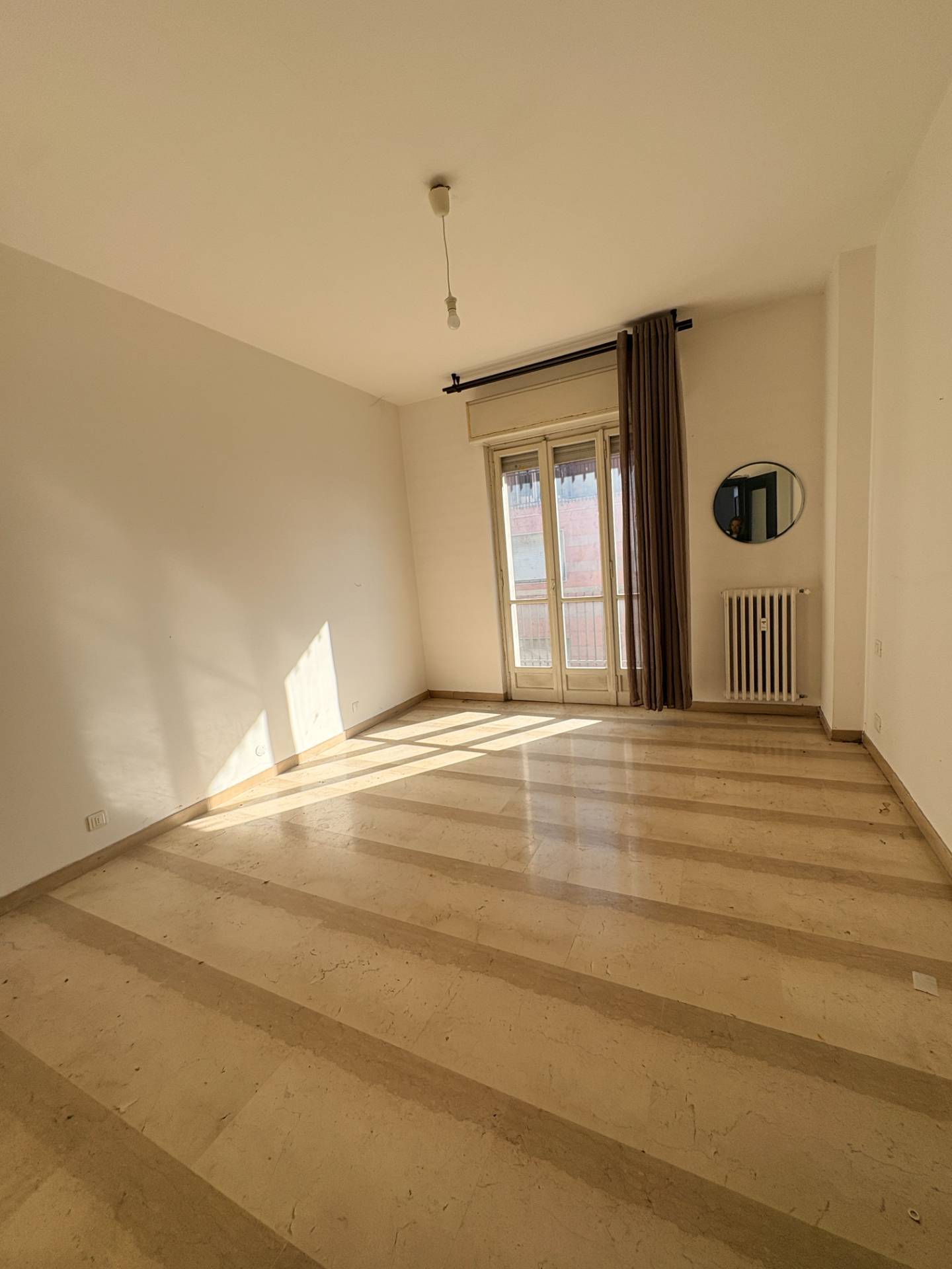Appartamento in vendita a Asti, Centro