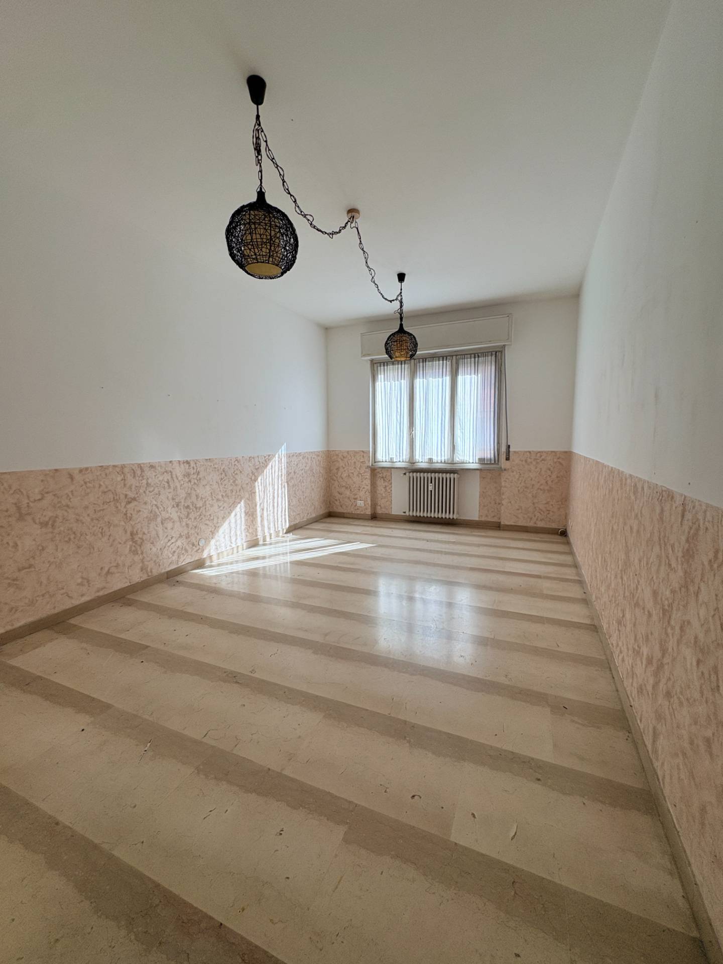 Appartamento in vendita a Asti, Centro