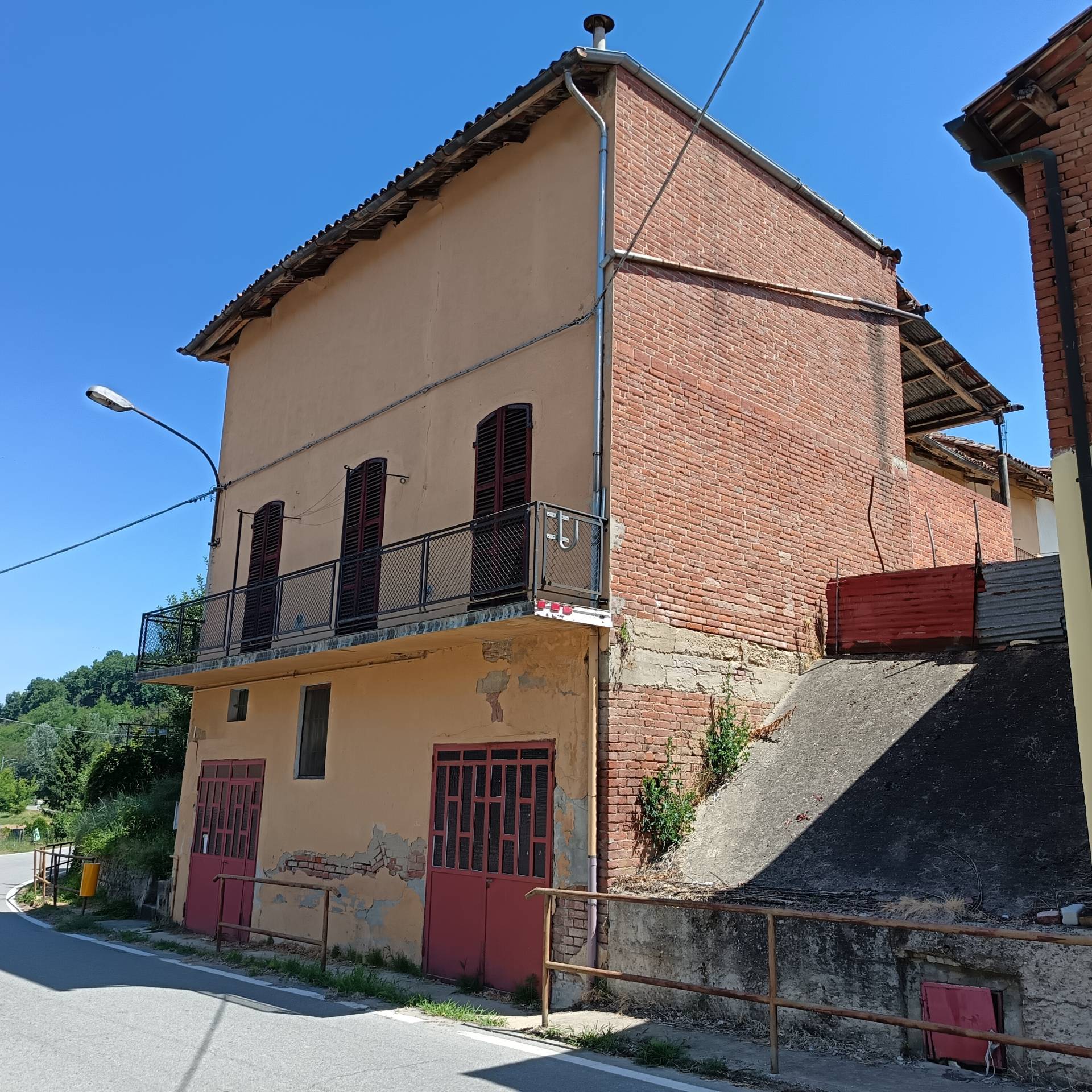 Porzione di casa in vendita a Asti, Valleandona