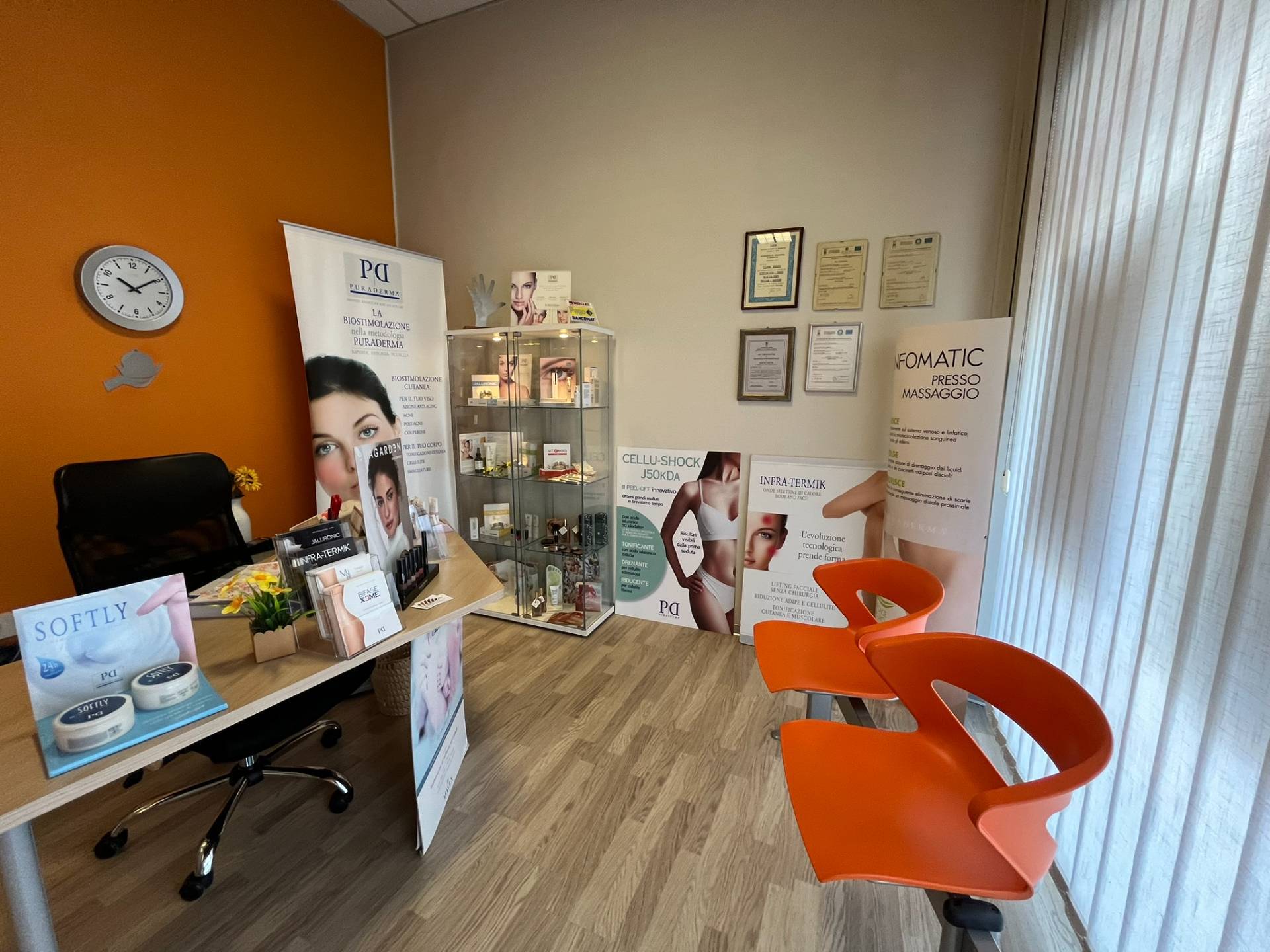 Attivit Commerciale - Centro Estetico - Solarium - Benessere in vendita a Asti