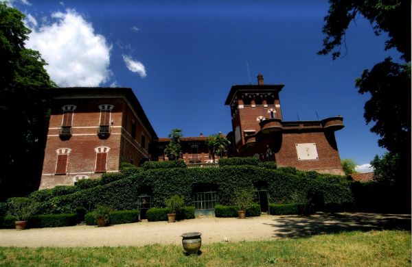 Castello in vendita a Dusino San Michele, Collina