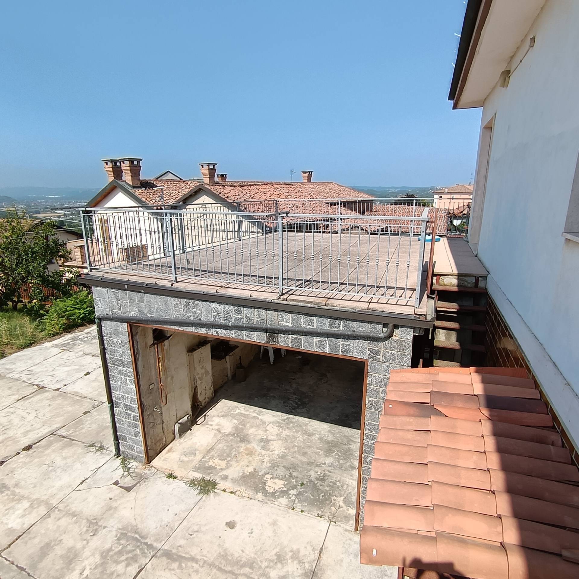 Porzione di casa in vendita a Isola d'Asti, Paese