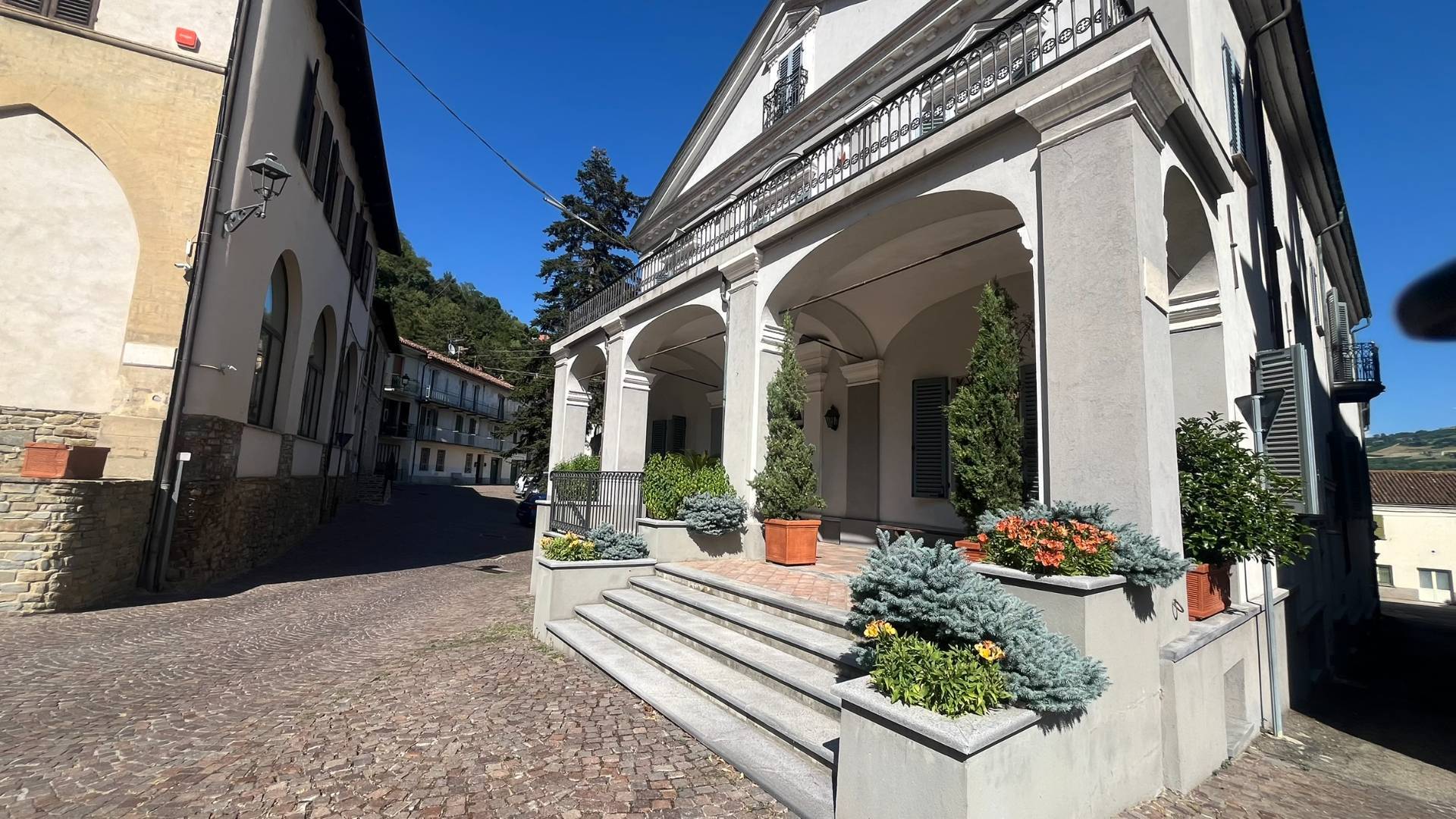 Dimora Storica in vendita a Vesime