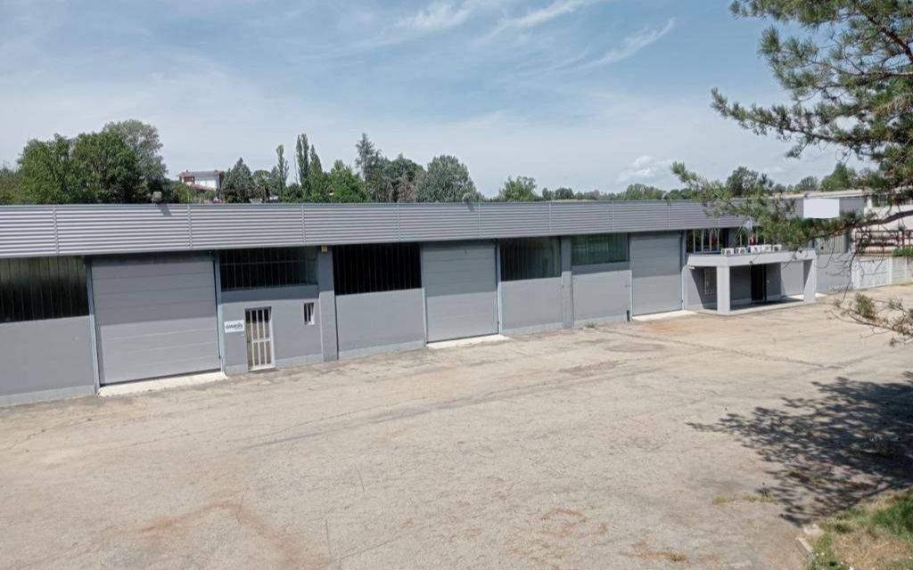 Capannone in vendita a Castell'Alfero, Industriale
