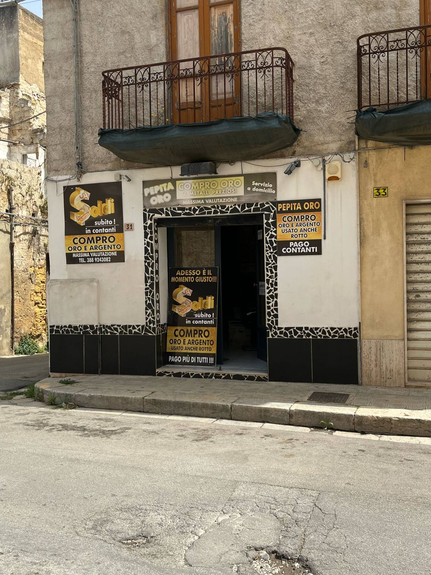 Attivit commerciale in vendita a Castelvetrano, Centro Storico