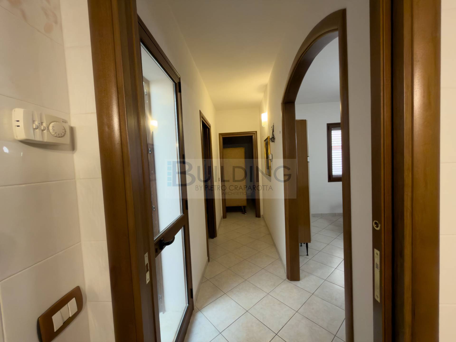Appartamento con accesso indipendente in affitto a Castelvetrano, Centro Storico