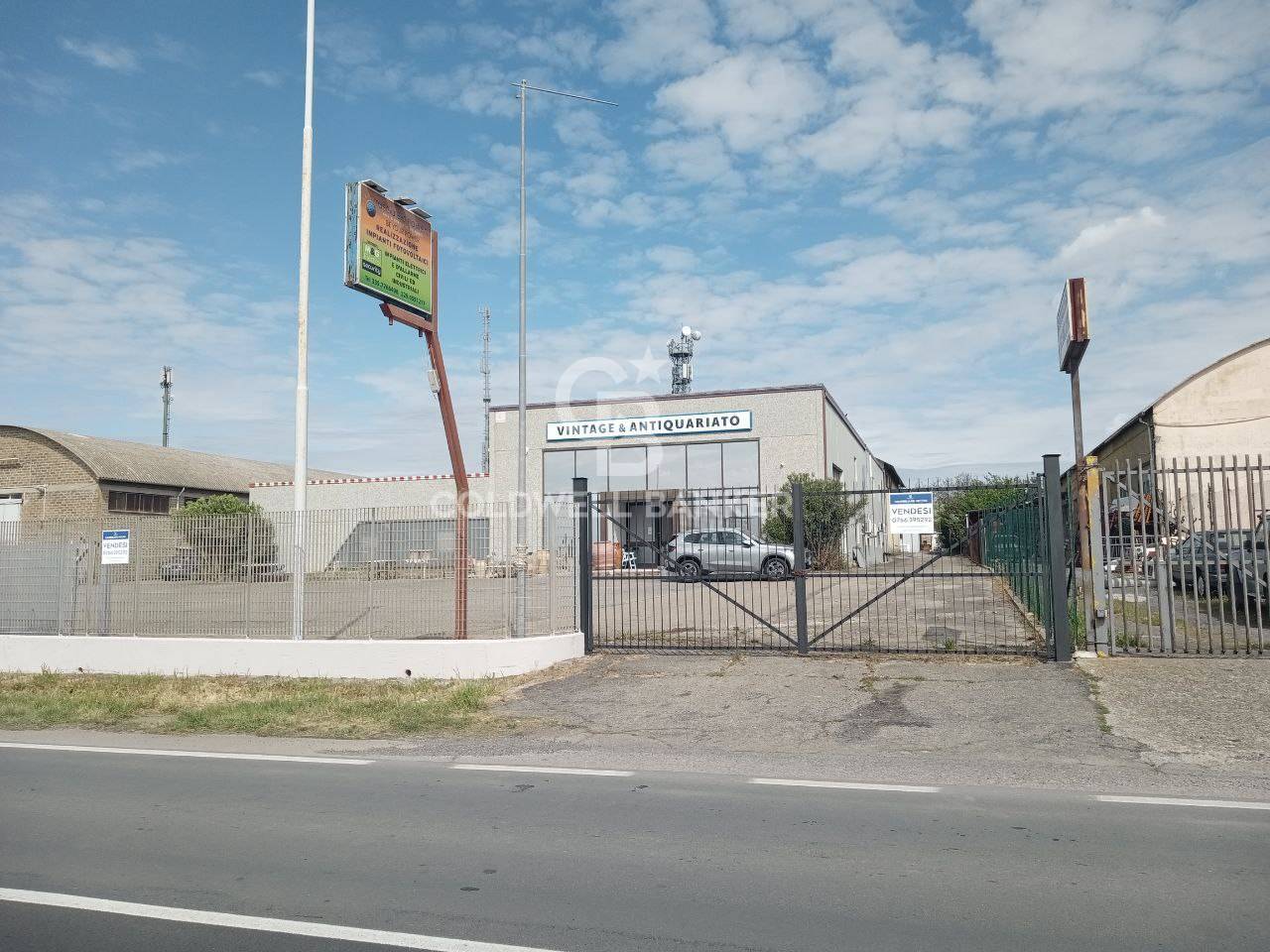 Locale commerciale in vendita a Viterbo