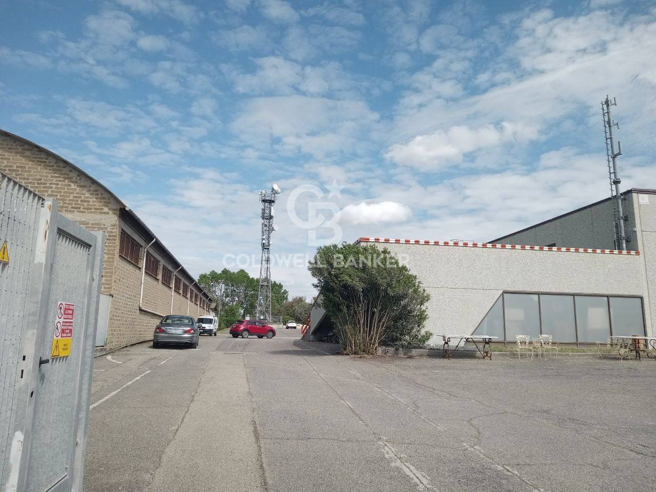 Locale commerciale in vendita a Viterbo