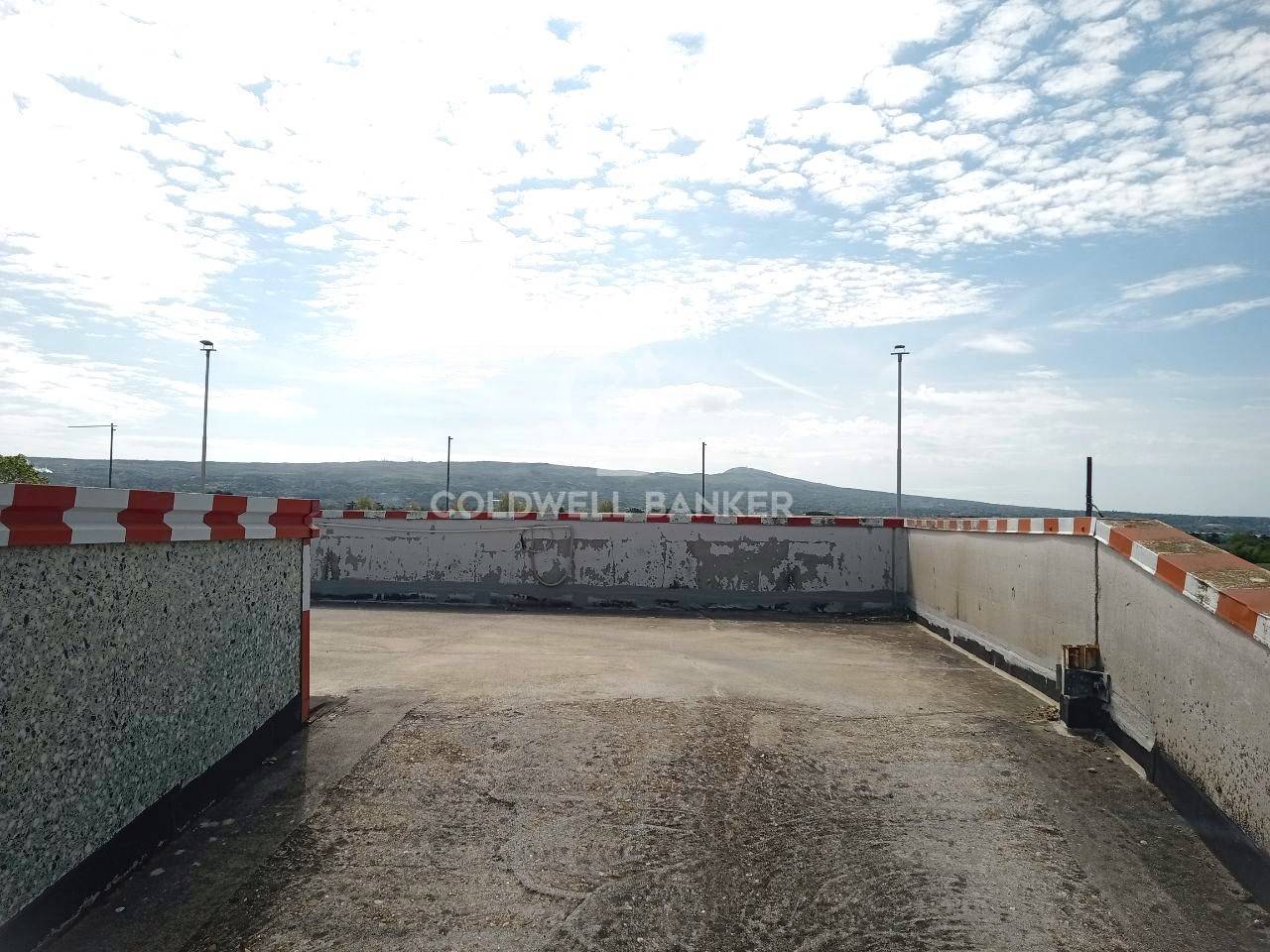 Locale commerciale in vendita a Viterbo