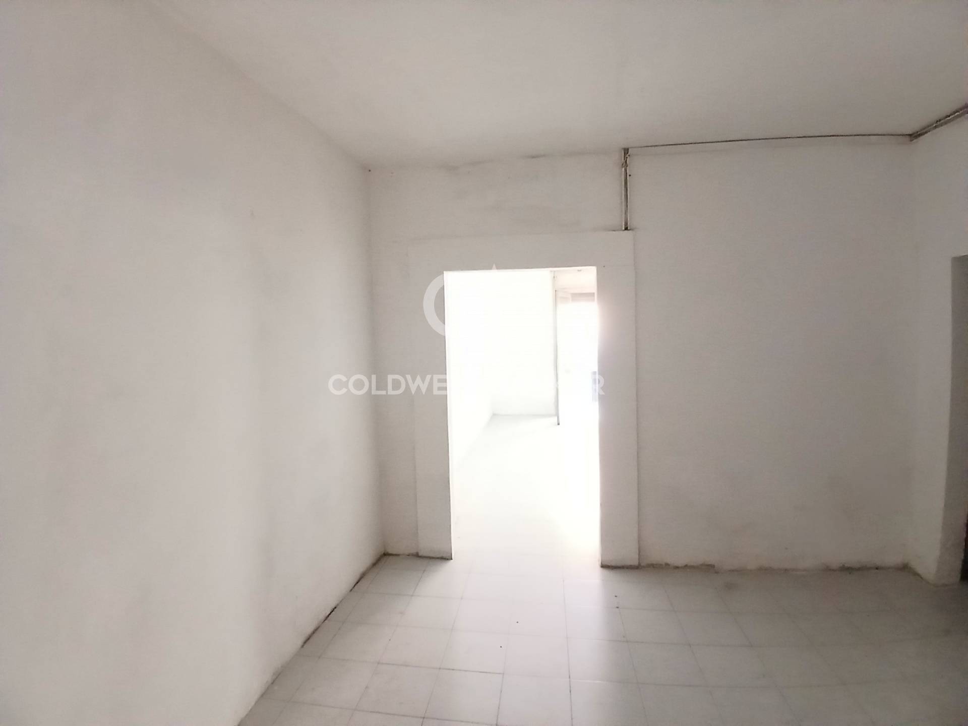 Locale commerciale in vendita a Viterbo