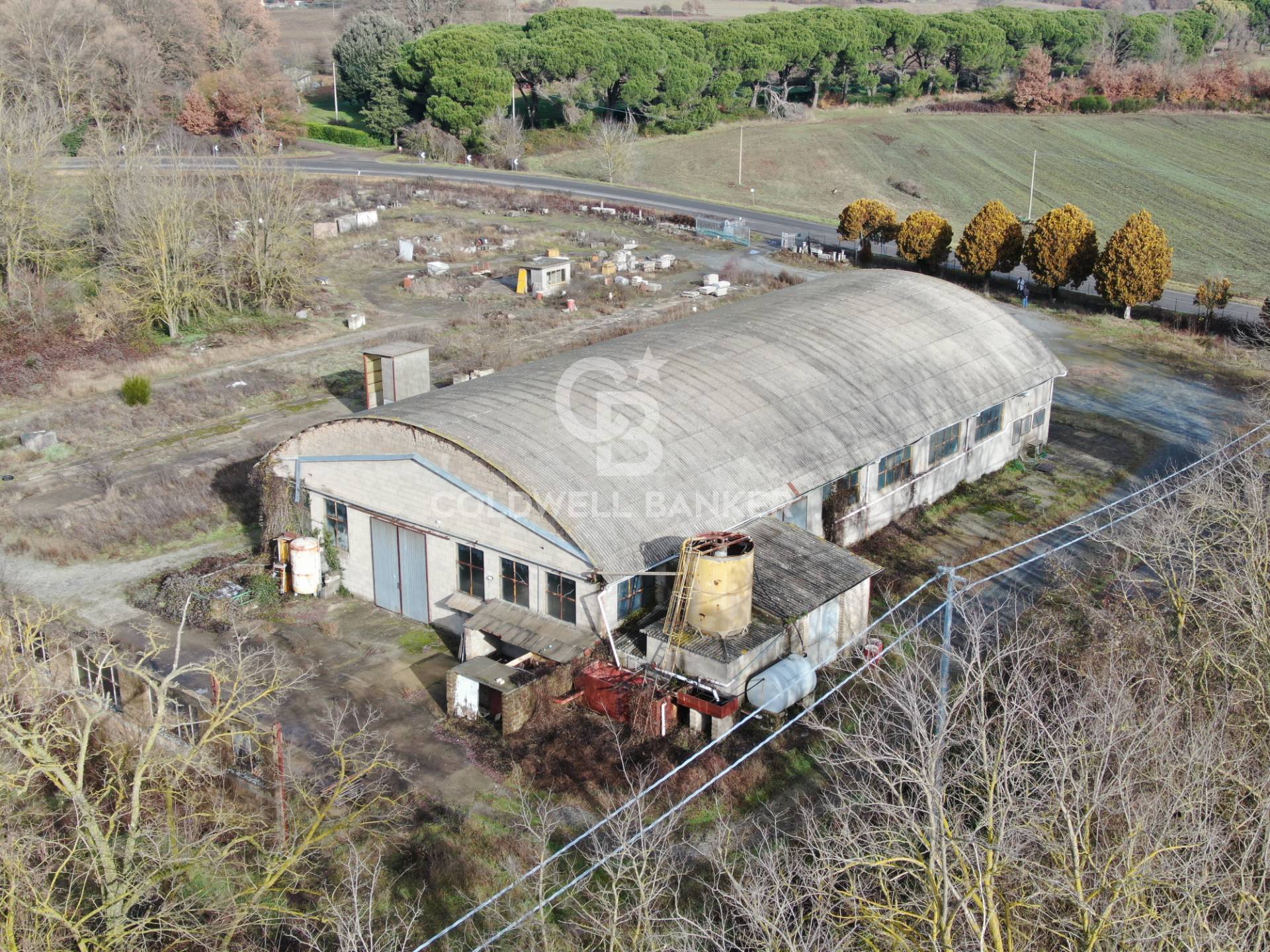 Capannone industriale in vendita a Castel Giorgio