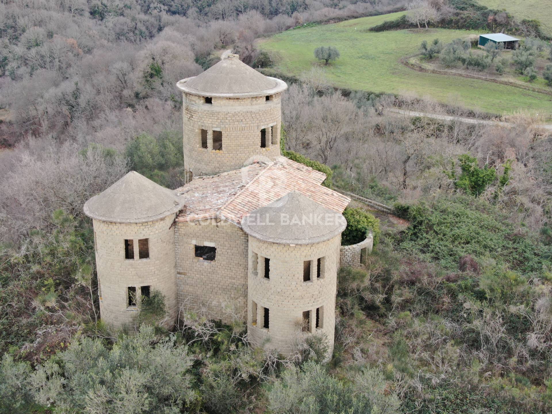 Castello in vendita a Farnese