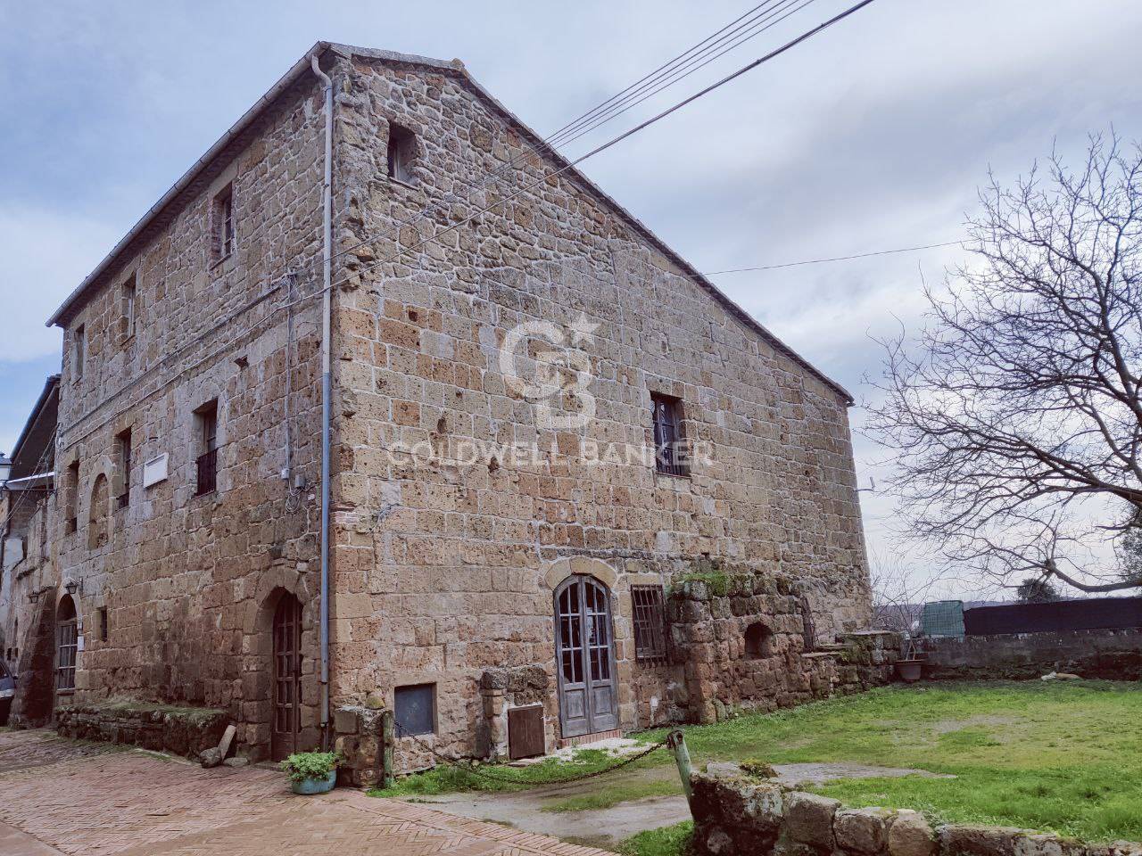 Stabile / Palazzo in vendita a Sorano, SOVANA