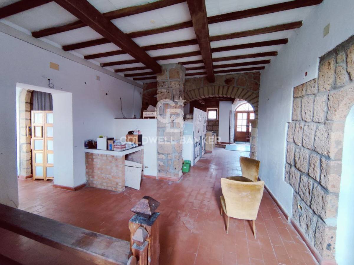 Stabile / Palazzo in vendita a Sorano, SOVANA