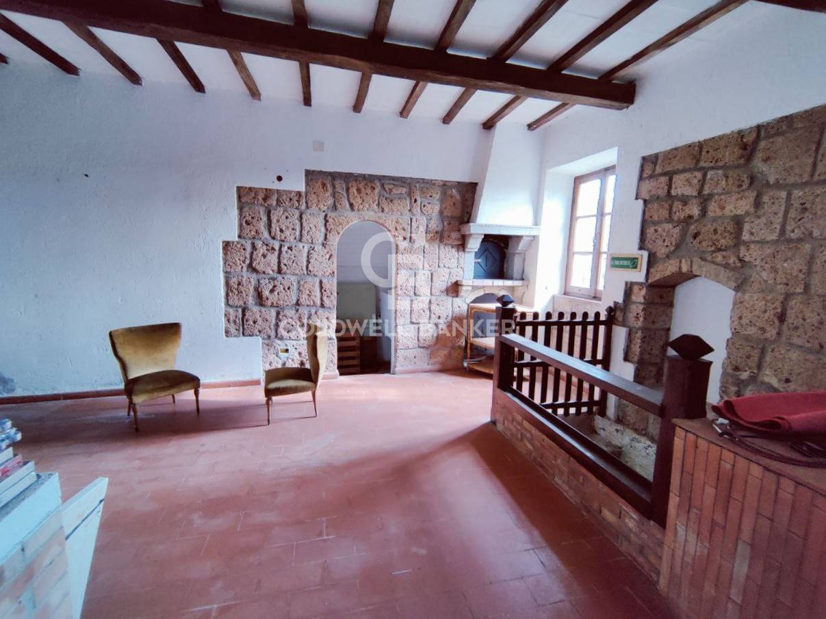 Stabile / Palazzo in vendita a Sorano, SOVANA