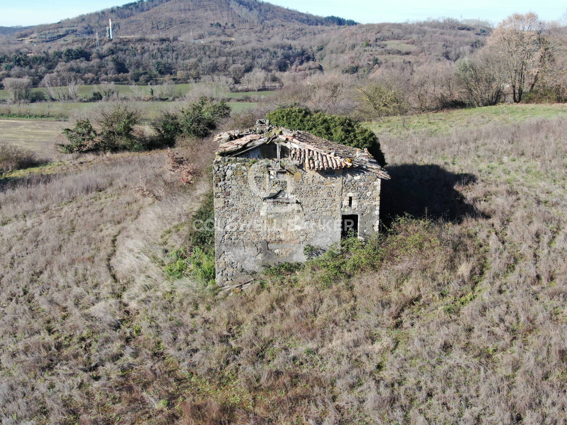 Rustico/Casale/Corte in vendita a Latera