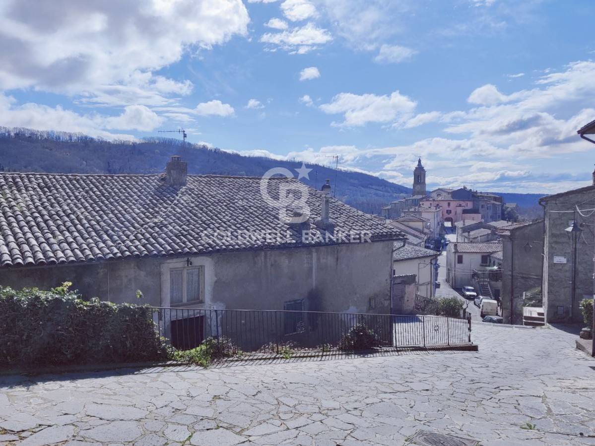 Appartamento indipendente in vendita a Latera