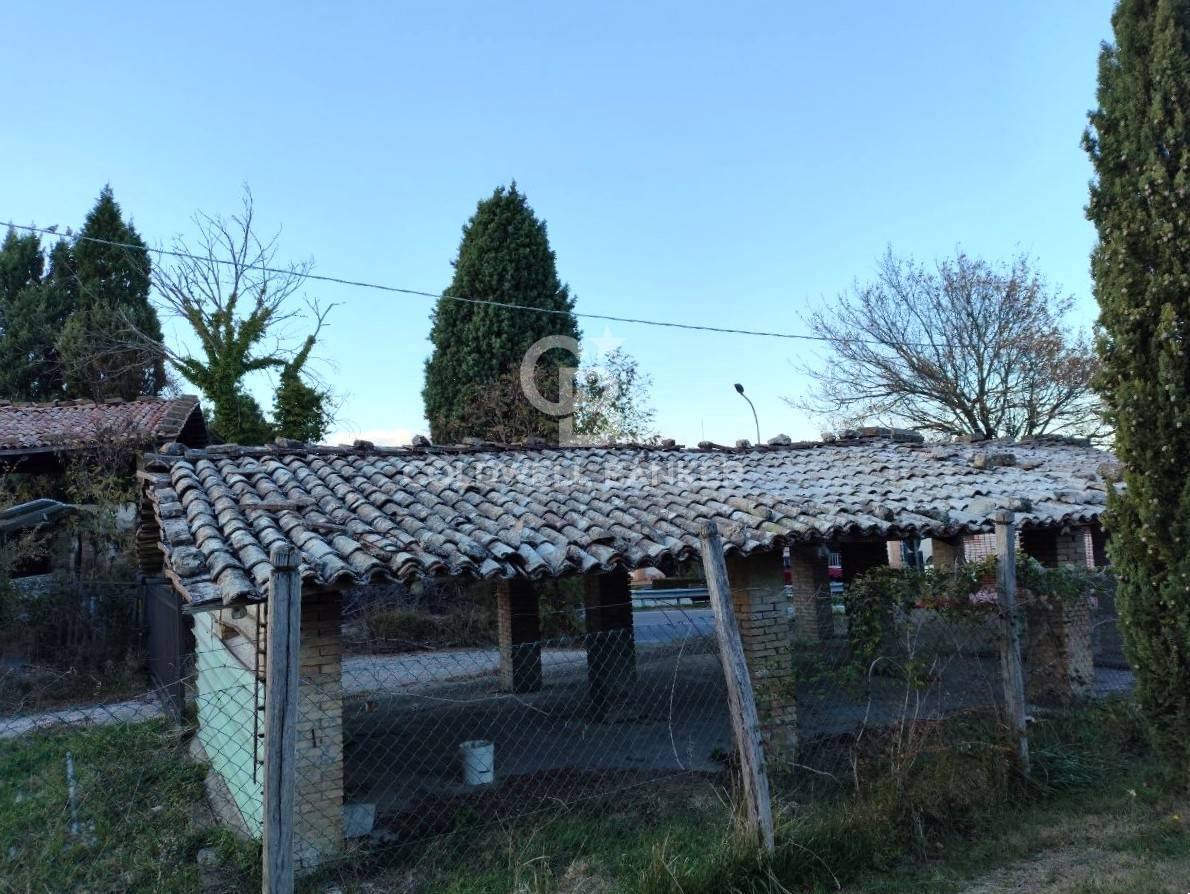 Capannone industriale in vendita a Castel Viscardo