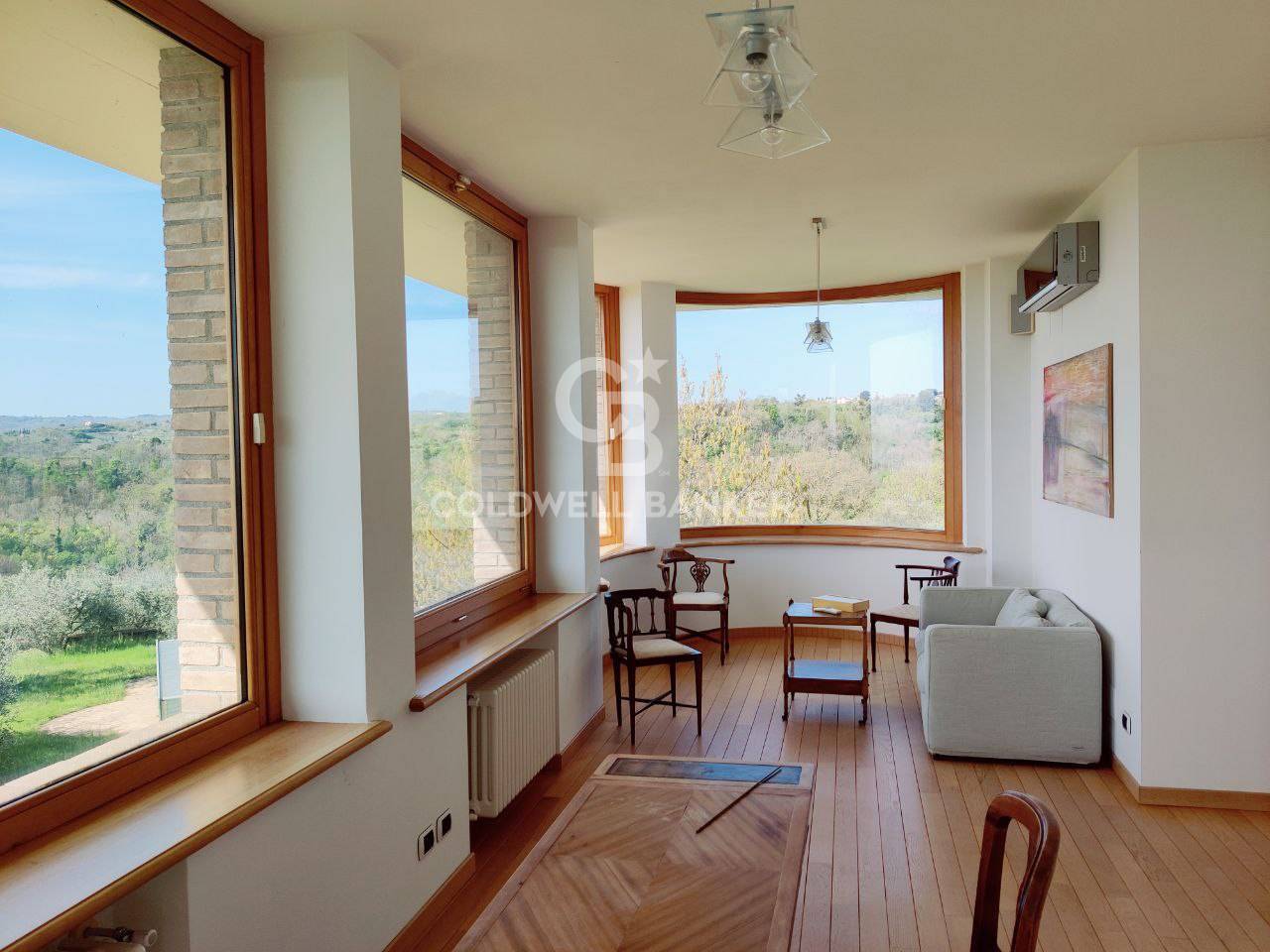 Villa in affitto a Grotte di Castro