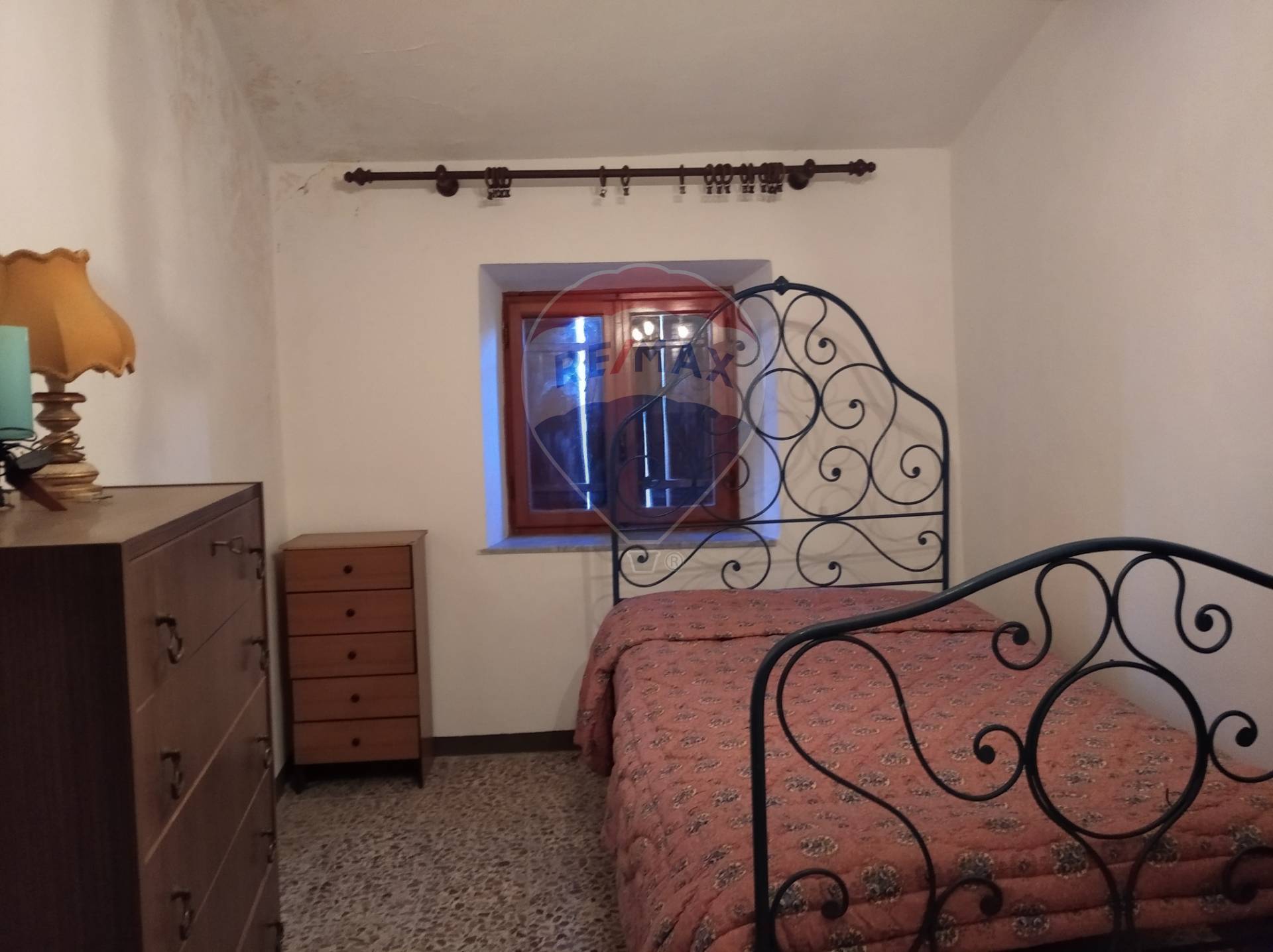 Casa Semindipendente in vendita a Bagni di Lucca, Lugliano