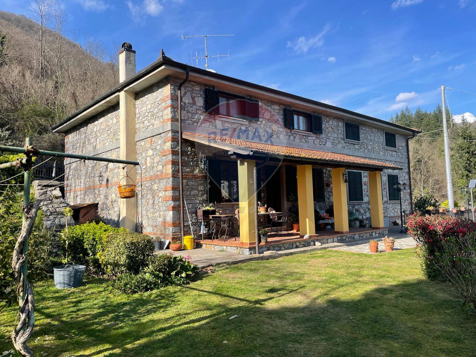 Casa indipendente in vendita, Bagni di Lucca limano