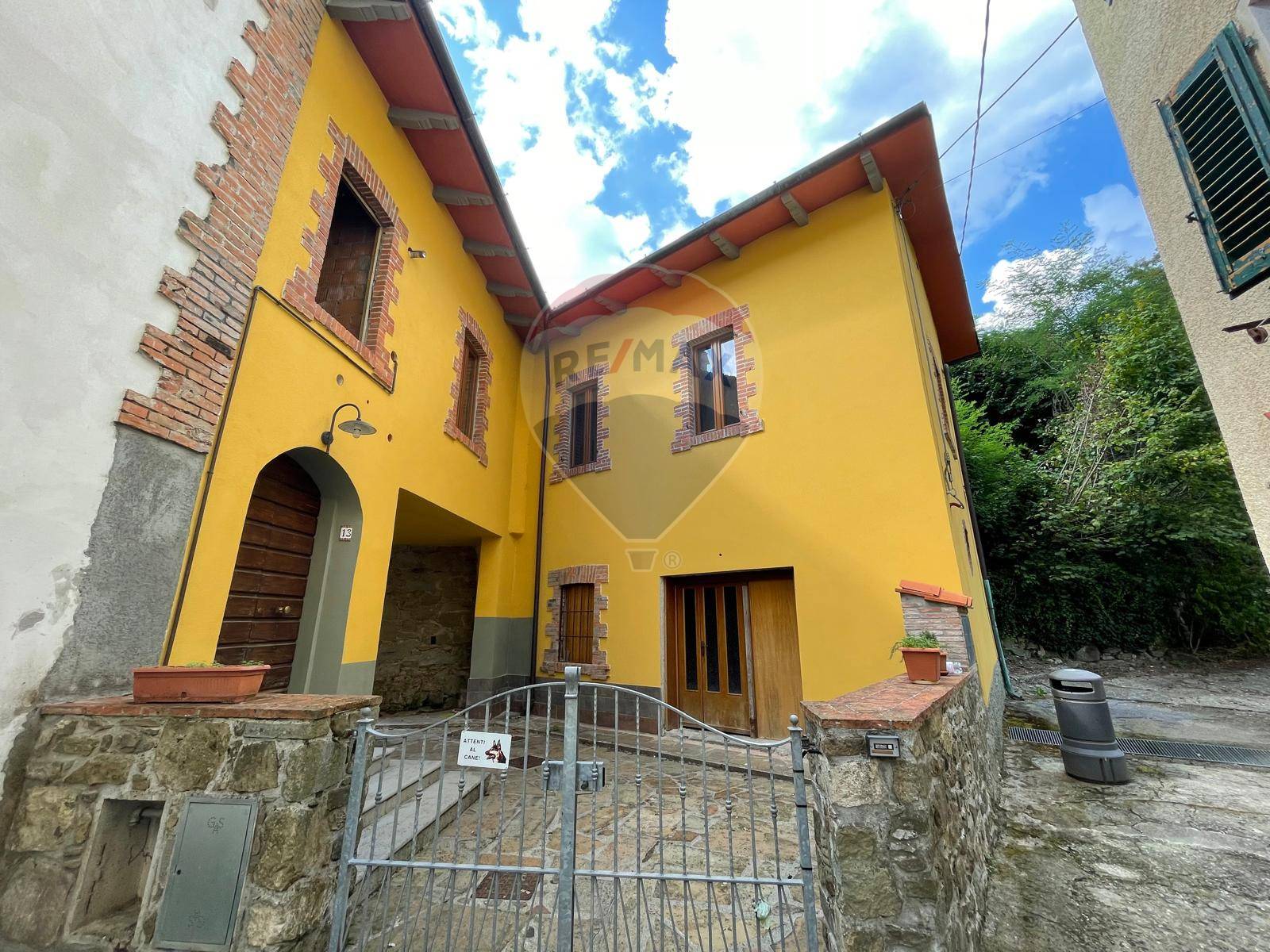 Casa indipendente con box, San Marcello Piteglio centro