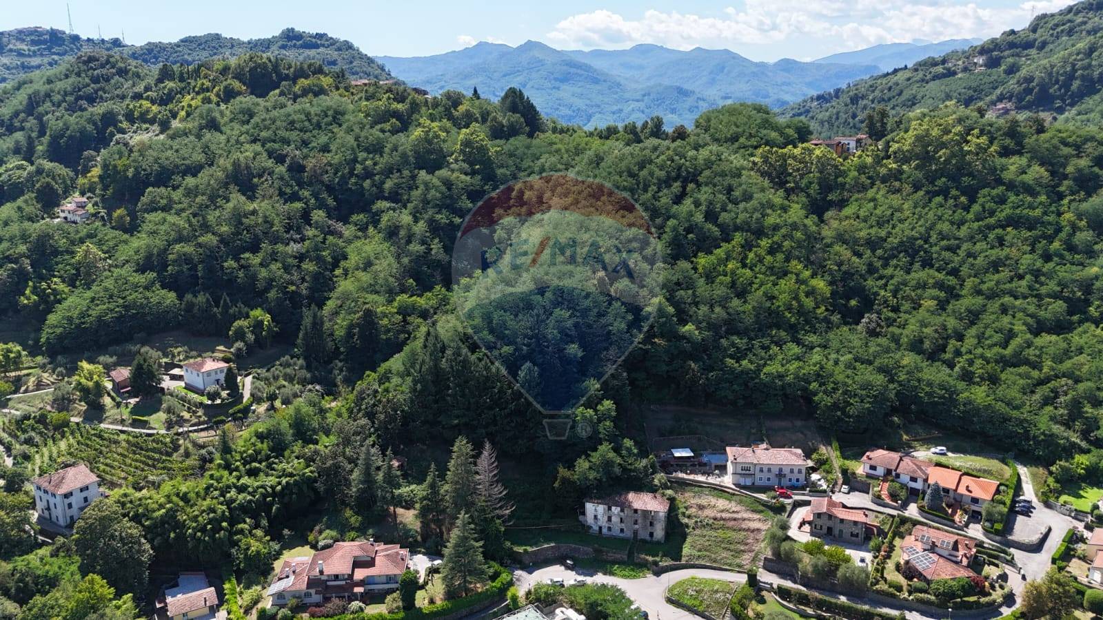 Casa Indipendente in vendita a Bagni di Lucca, Centro
