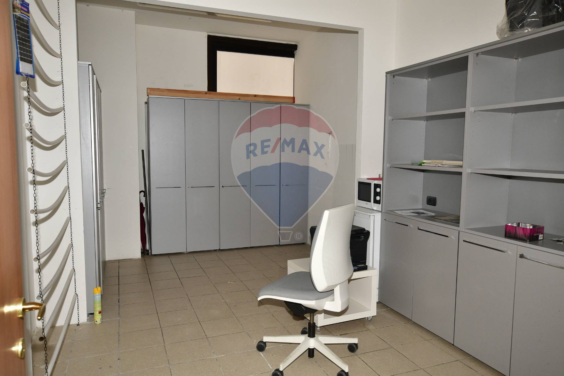 Negozio in affitto a Lucca, San Vito