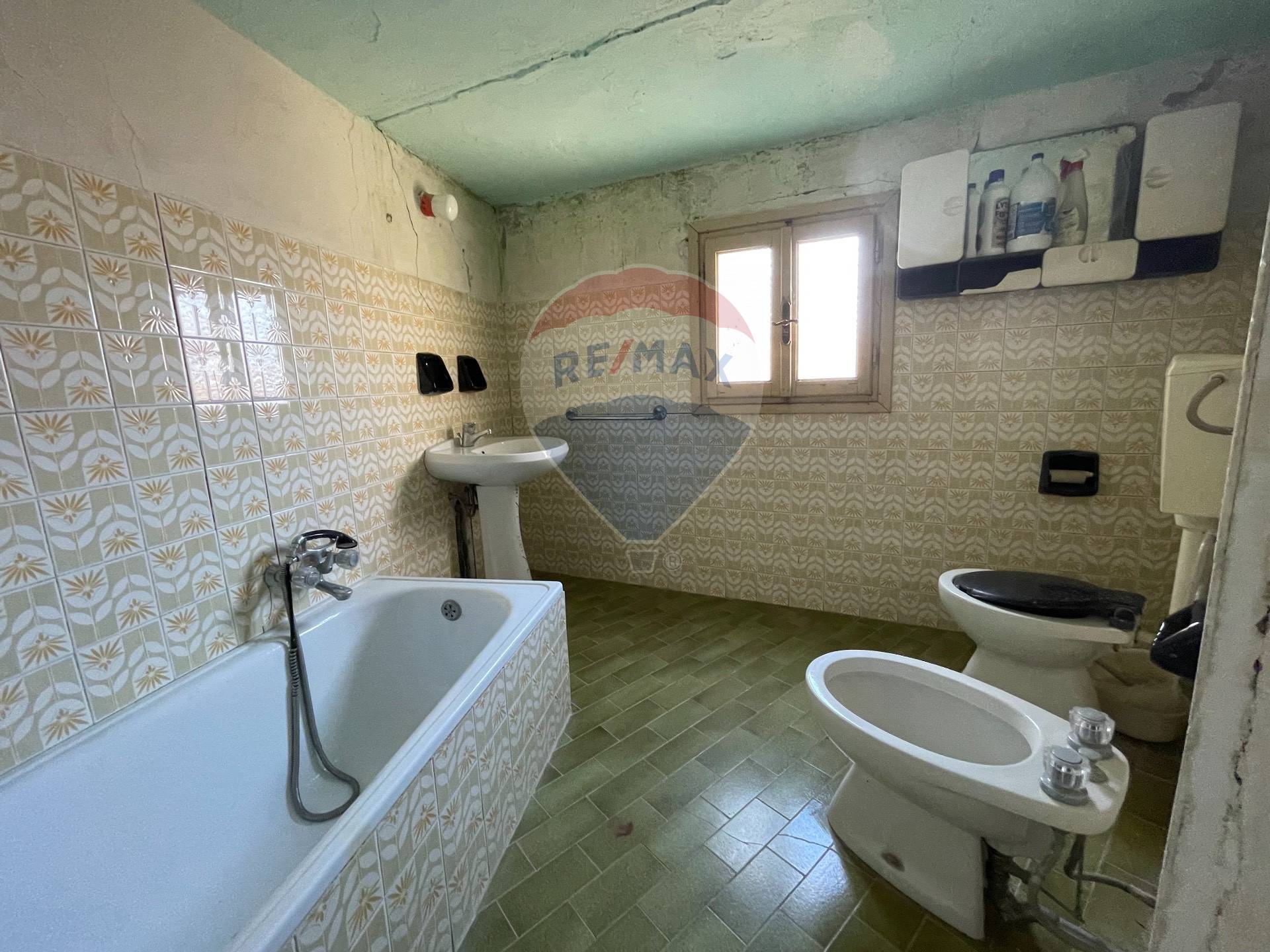 Casa Indipendente in vendita a Bagni di Lucca, San Cassiano di Cotroni