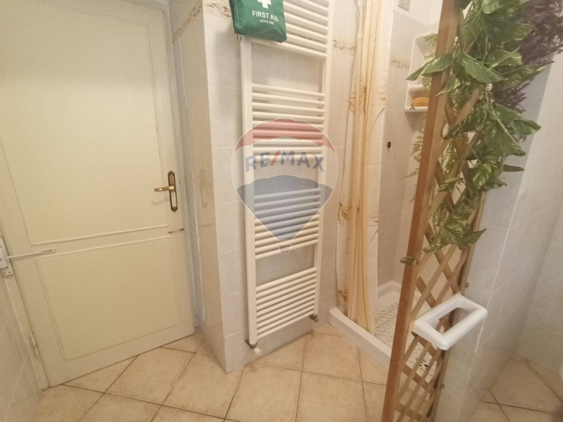 Loft/Open Space in vendita a Bagni di Lucca, Centro