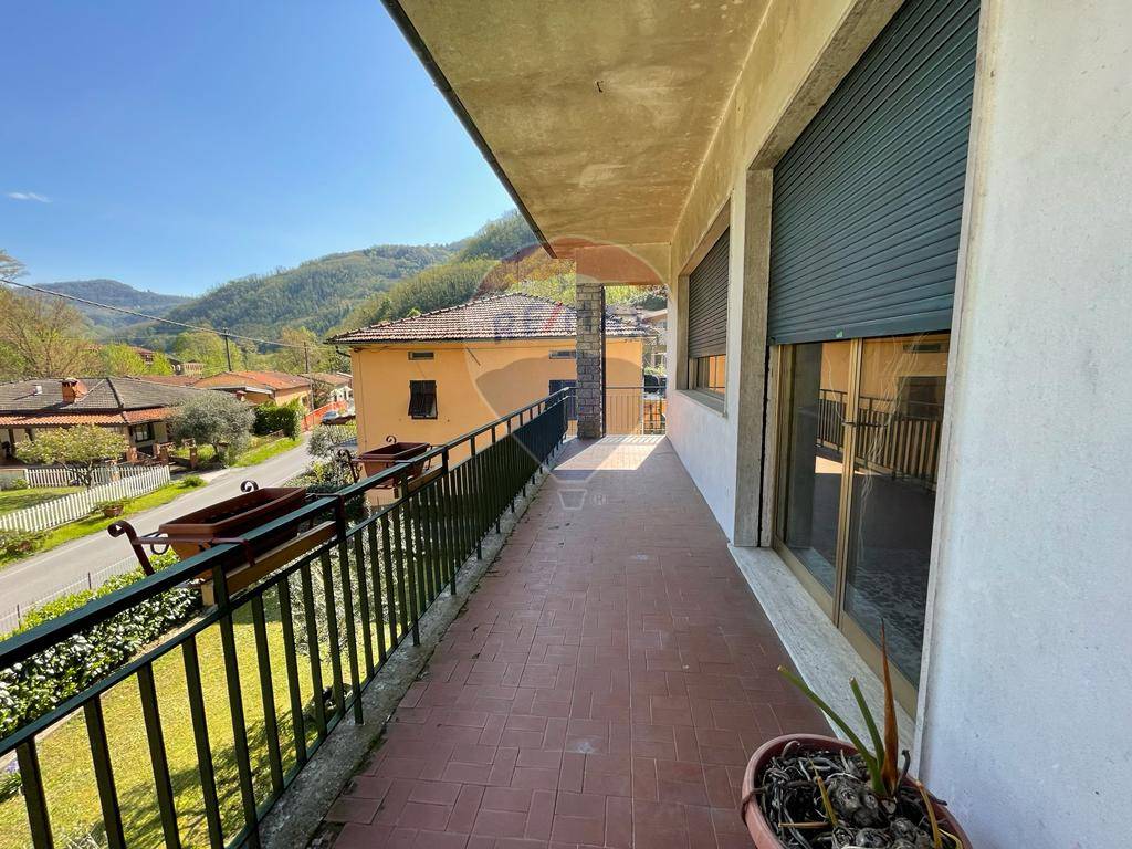 Villa singola in vendita a Bagni di Lucca, Ponte a Serraglio