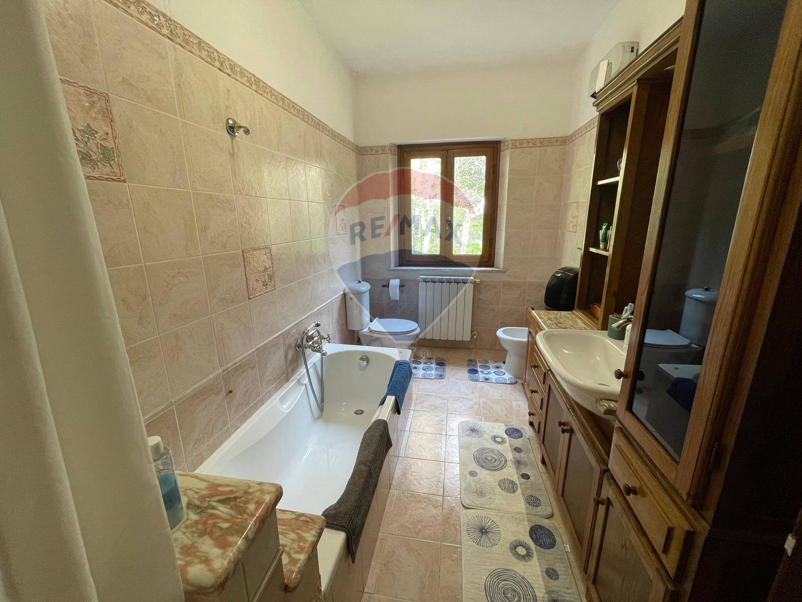 Casa Semindipendente in vendita a Bagni di Lucca, Granaiola