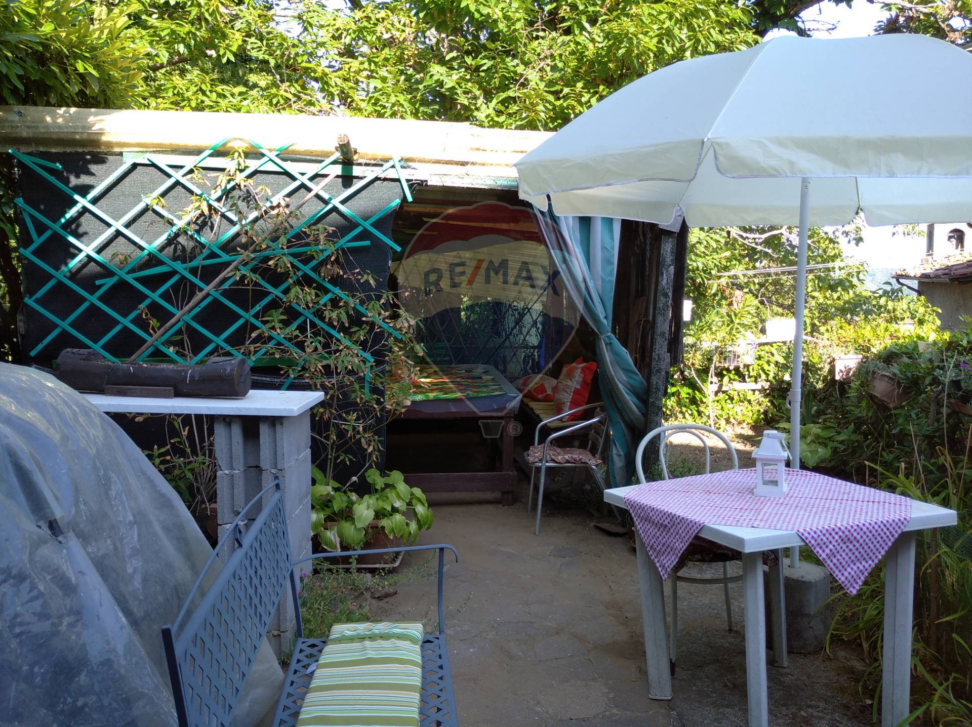 Casa Semindipendente in vendita a Villa Basilica, Boveglio